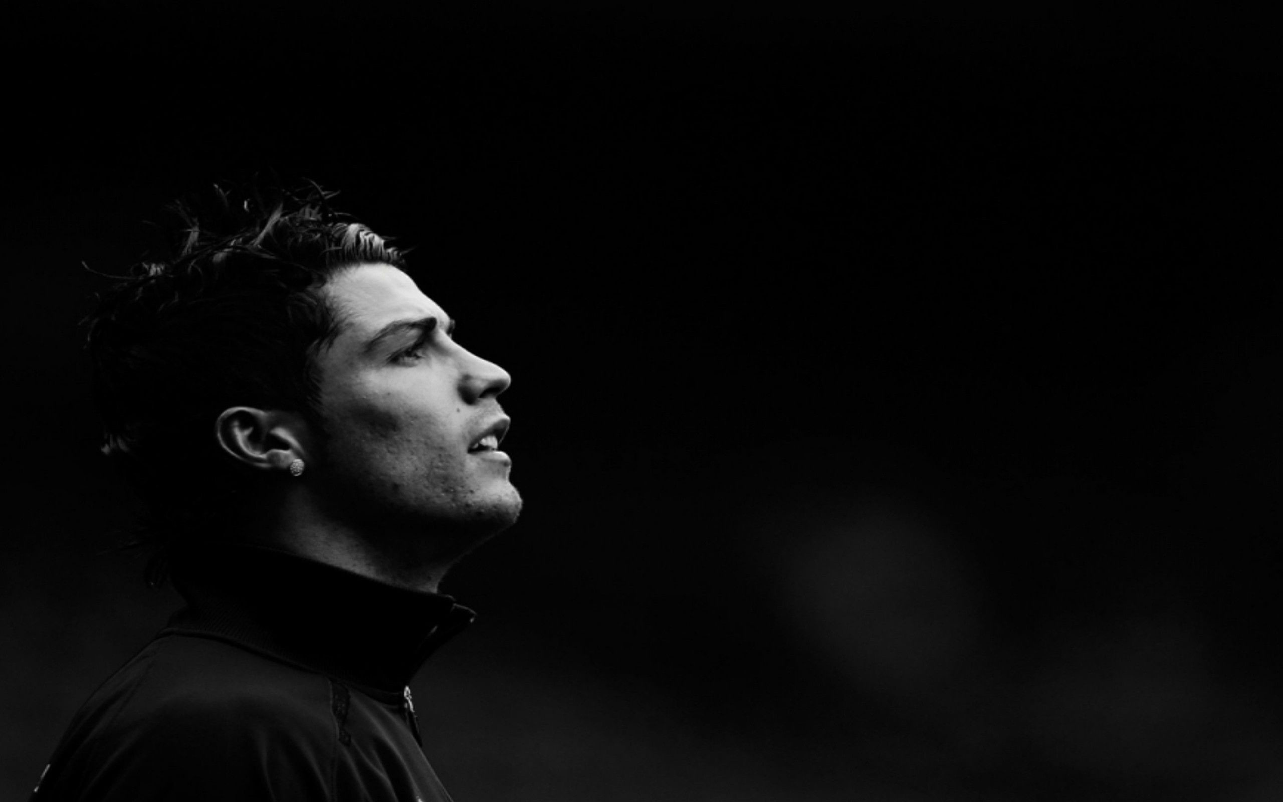 萨索洛前锋皮纳蒙蒂比赛时家中失窃，事发时孩子和保姆在家里