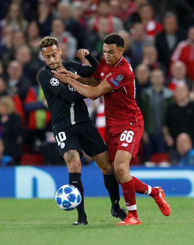 记者曝阿隆索频与瓜迪奥拉交流，拒唯尼修斯