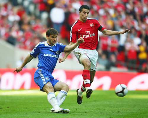 热刺告别战，孙兴慜父亲孙雄正现场观战儿子与纽卡的比赛