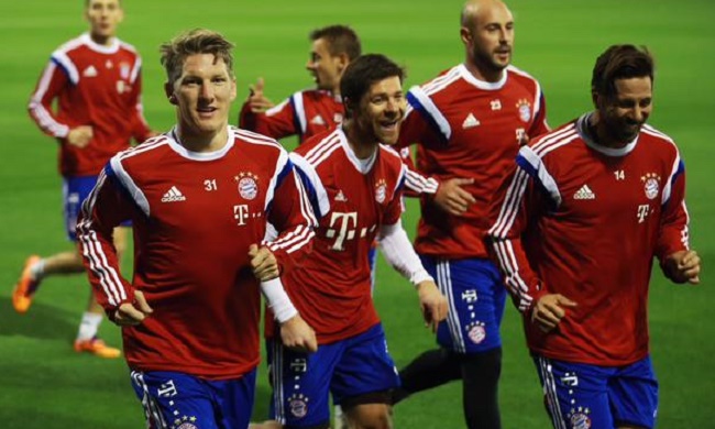 天空：谢什科在对热刺的比赛中膝盖受伤，将至少伤缺一个月（天空体育：谢什科对阵热刺膝盖受伤，至少缺阵一个月）