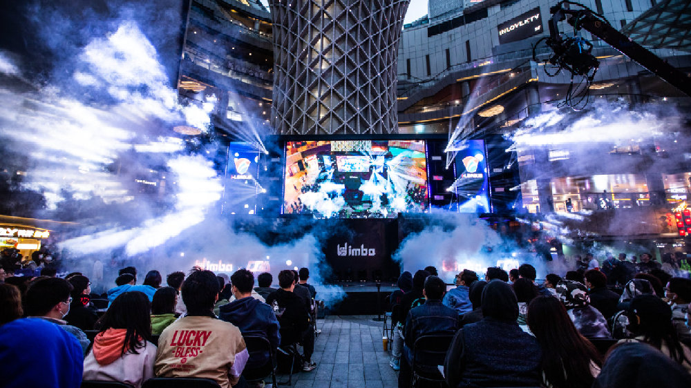 【lpl战报】V5 2-0 UP：Photic德莱文砍翻全场 V5轻取UP晋级季后赛